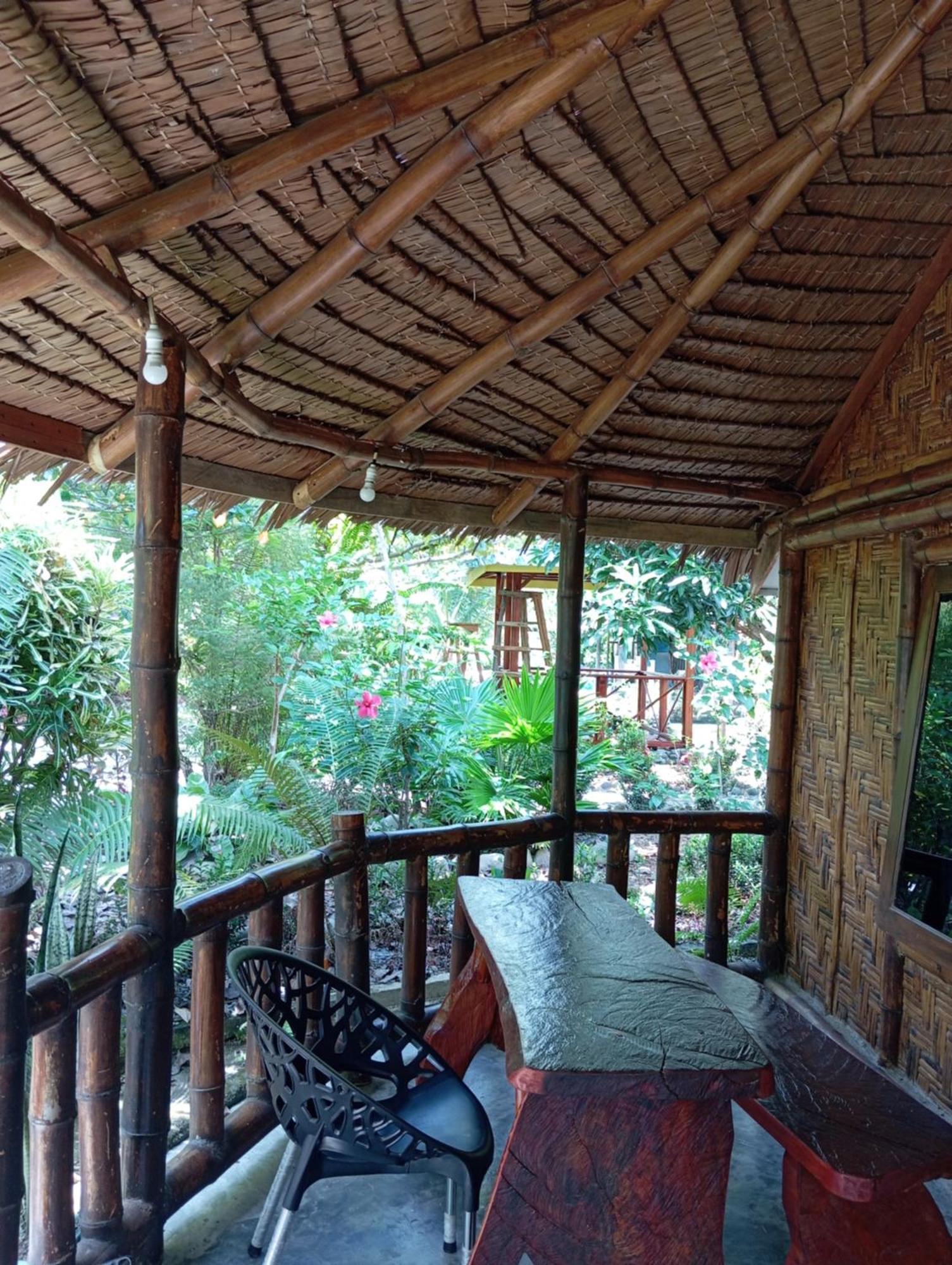 Magpie Homestay & Jungle Trekking Especially For Guest Trekking With Us Bukit Lawang Exterior photo