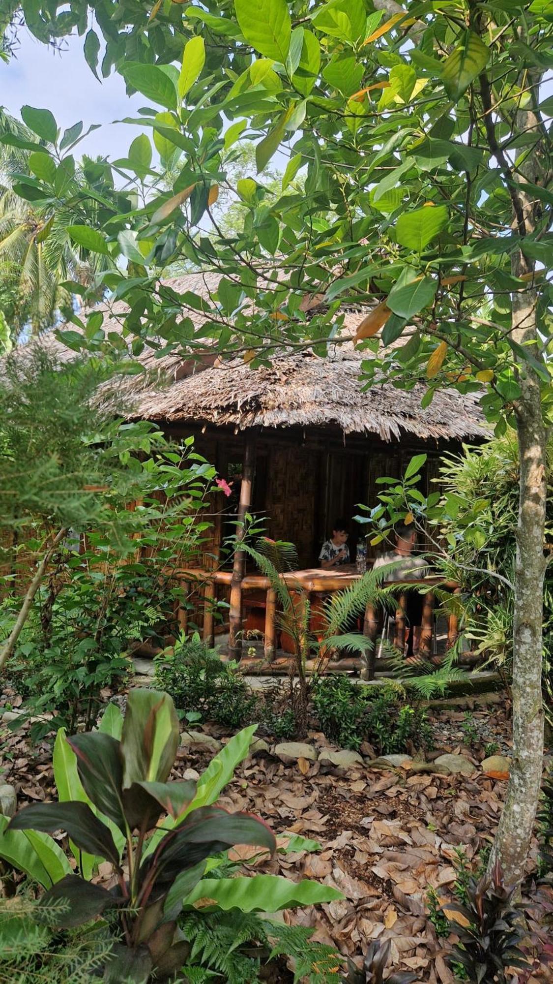 Magpie Homestay & Jungle Trekking Especially For Guest Trekking With Us Bukit Lawang Exterior photo